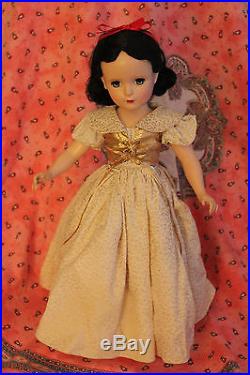 Vintage Madame Alexander Snow White Doll 17 Margaret face c. 1950's