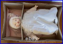 Vintage Madame Alexander Victoria Baby Doll 5760 White Gown CRYER WORKS! SEE VID
