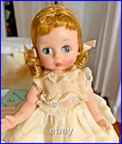 Vintage Madame Alexander Wendy Kins