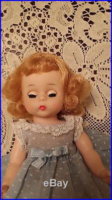 Vintage Madame Alexander Wendykins Doll 8 1960s