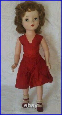 Vintage Madame Alexander Winnie Binnie Walker Doll Cissy Face Sale $122.22