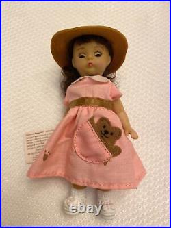 Vintage Madame Alexander doll Figure 5 inches