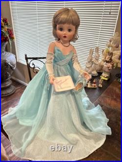 Vintage Madame Alexander enchanted evening Cissy 1991 WithTag