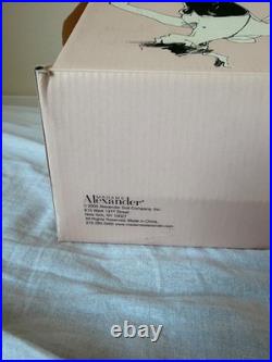 Vintage Year 2001 Madame Alexander Doll Woman of the Year Alex Doll #1024/2500