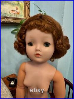 Vintage curly Redhead Madame Alexander 20 1956 Cissy Doll green eyes TLC