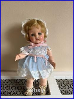 Vintage madame alexander doll bonnie doll 13 1950's G32
