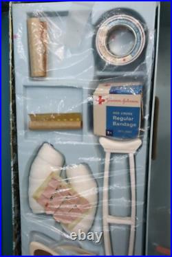 Vtg 1959 Alexander MARYBEL Doll That Gets Well Orig Case & Access Brown eyes