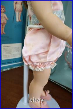 Vtg 1959 Alexander MARYBEL Doll That Gets Well Orig Case & Access Brown eyes