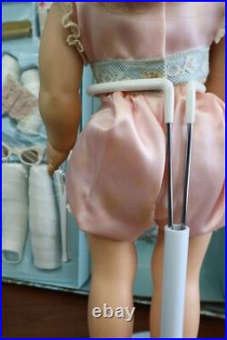Vtg 1959 Alexander MARYBEL Doll That Gets Well Orig Case & Access Brown eyes
