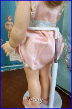 Vtg 1959 Alexander MARYBEL Doll That Gets Well Orig Case & Access Brown eyes