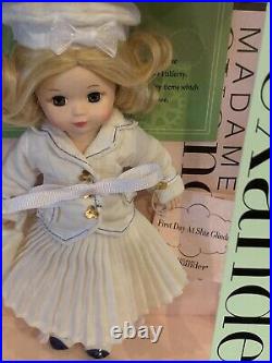 WICKED MADAME ALEXANDER doll-Glinda First Day at Shiz-new in box