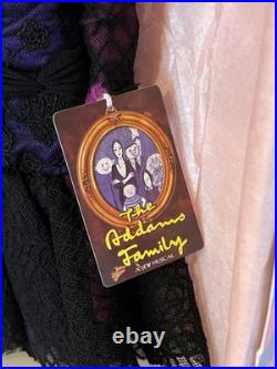 WOW Rare and HTF Madame Alexander Addams Famity Broadway Musical Set